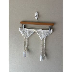 Victoria's secret 90s vintage set of 2 garter lace belts